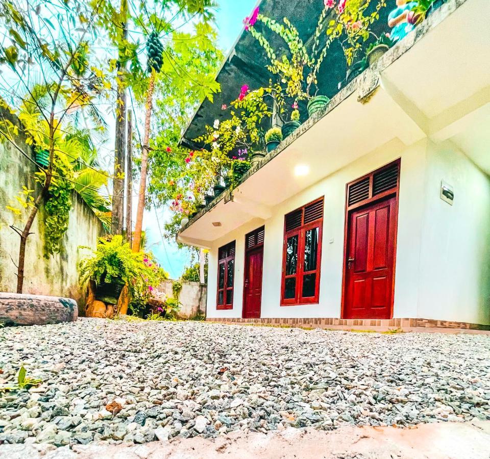 Coco Mount Mirissa Hotel Matara Exterior foto